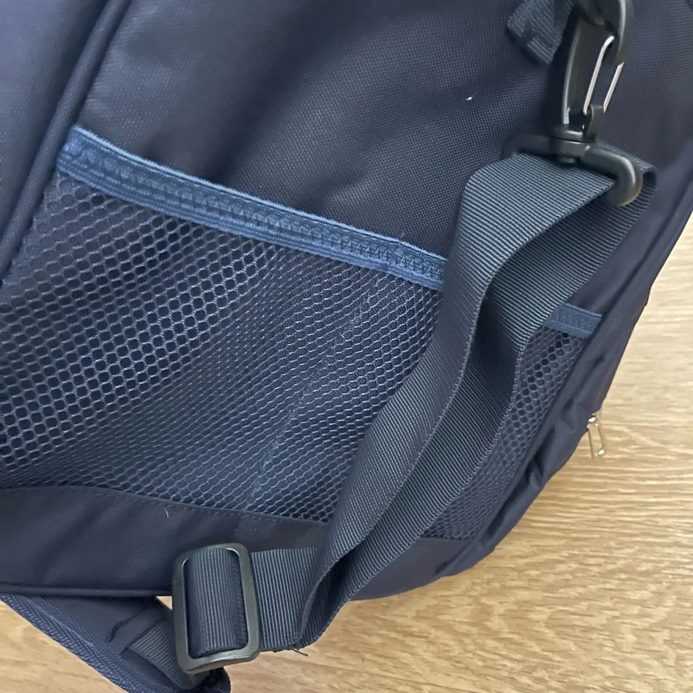 Bella Russo navy blue duffle bag